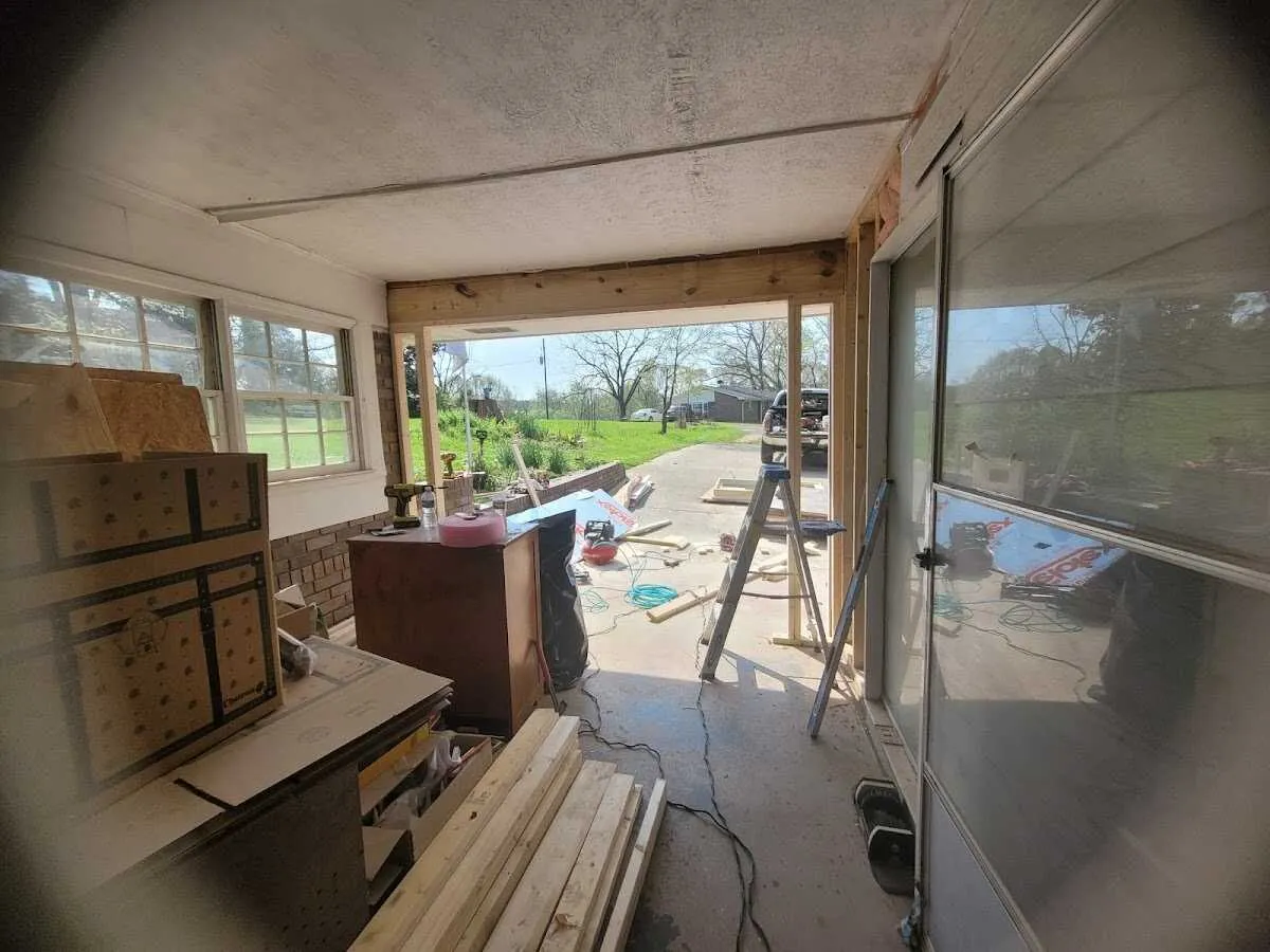 Air movers and dehumidifier for Water Mitigation Services in Coto de Caza